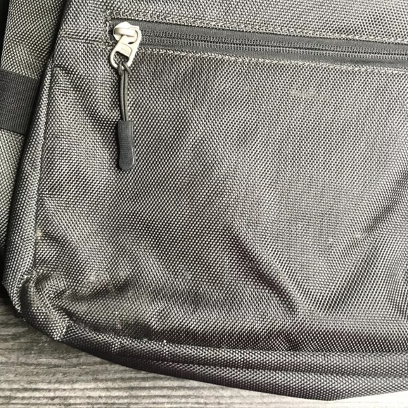 Meru Sling Backpack Bag - Picture 2 of 7